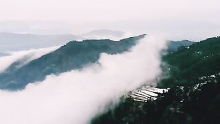 A Fascinating View of Snow and Fog with song