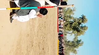 Hours naza bazi tail indas