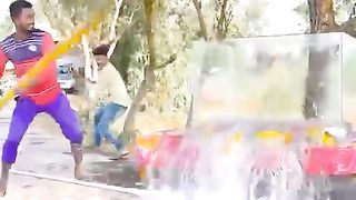 Funny comedin video