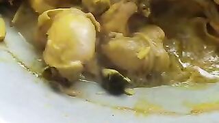 yellow seasoned chicken