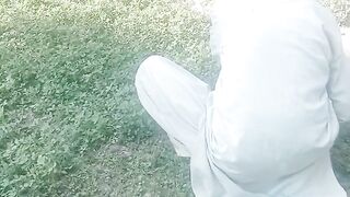 Kash Meri bhi koi Help Karta