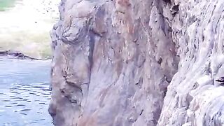 Nice song ???? 5223481143148806498_play.mp4_logo_AU.