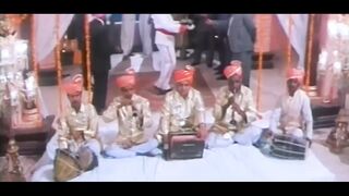 Babul_De_Do_Dua_{_Saajan_Ka_Ghar_1994_}_Rishi_Kapoor_&_Juhi_Chawla(720p)