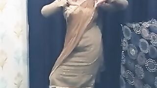 Aunty Dance