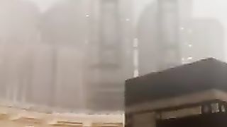 Makkah ma  barish