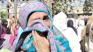 Pakistani government and poor people