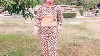 mahnoor g big fan from USA wanna meet with you in real life