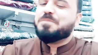 Main apny khawab pury kar k khush hu