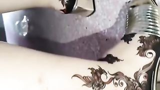 Henna design