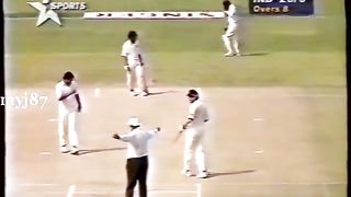 WORST OVER l Inzamam ul haq BOWLING vs India l JERKING, Wide's, No - balls l 1996