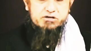 SHEESHAY K SAMNE NAMAZ PARSAKHTE HAI