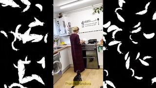 I FEEL GOOD song Pranks - Try Not To Laugh - Funny Clips