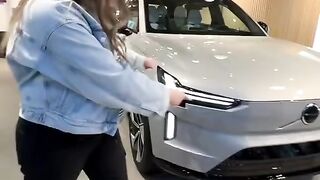 Volvo EX90 electric 2024