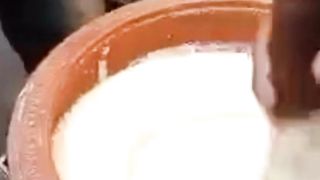 Taste is here Ladoo Pithi (Lahore Street Food)