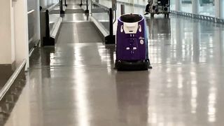 Cleaning robot on Heathrow