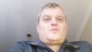 Чи є юридична особа органом державної влади?