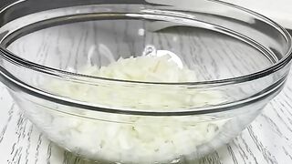 Луковые оладушки