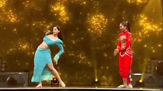 Nora fatehi dance india’s best dancer song dilbar dilbar