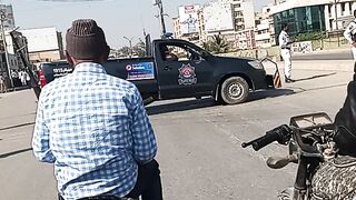 Traffic disturbance by England cricket team protocol - Karachi Pakistan