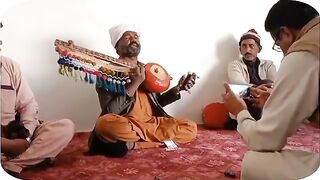 Dill ahida e taiday pair chumoon