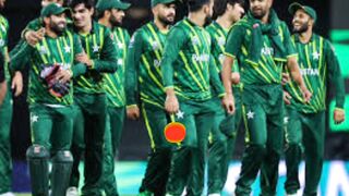 Pakistani cricketers ki mojein | today dollars rate