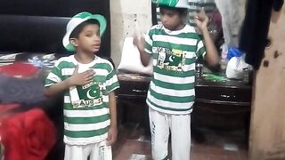 Two Brothers Singing Pak National Anthem ....