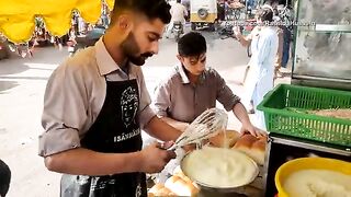 Street food egg recipe in Pakistan