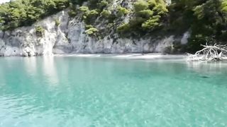 Sea waves & beautiful relaxing music
