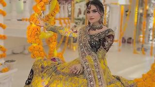 Kashees mayaon Dress