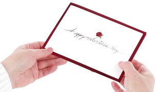 Hallmark Signature Paper Wonder Pop Up Valentines Day Card (Love to Love)
