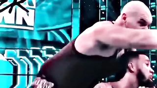 Roman reigns vs wrestler