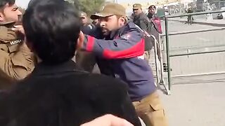 Police larai.for more video follow me