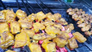 Street Food / Chicken White Karahi / Tasty and Spicy / Must Try