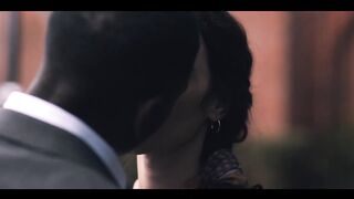 One Of Us Is Lying / Kiss Scene — Bronwyn and Evan (Marianly Tejada and Martin Bobb-Semple) | 1x02