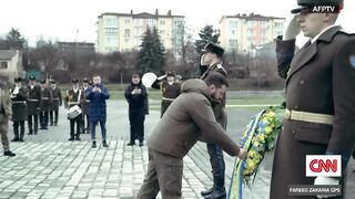 Hear what experts think about a compromise to end Putin's war in Ukraine