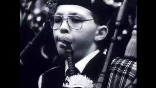 House of Pain - Jump Around (Official Music Video) [