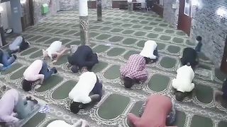 Non Muslim women praying in mosque