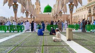 Naat E Rasool Maqbool (SAW)