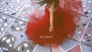 Hua hai aj pehli barr jo aisay muskrays hon