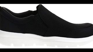 Skechers Men's Go Walk Evolution Ultra - Impeccable Walking Shoe