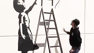How_Zach_King_Gets_Away_With_Doing_Graffiti