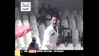 Shoaib Akhtar Destroy South Africa in 2nd Innings l Dismiss First 4 Top-order Batsmen l Lahore 2003