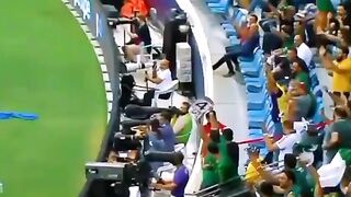 Out class batting