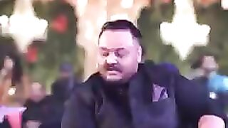 Viral Man Dance Video #1 Trending