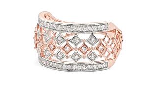 The Elaria Band Ring