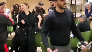 Hania_Amir.iqra_aziz
