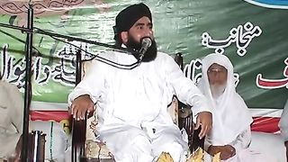 Mehfil e Naat in Daiwal 10-09-2011 Part 6.