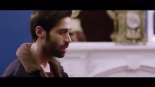 Ankhon mein ansu le kar
