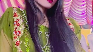 Ayesha the viral girl