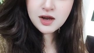 Beautiful girl ❤|singing a song|WhatsApp status|viral